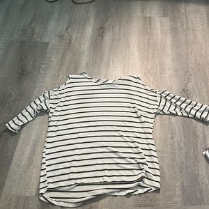 Off the shoulder long sleeve